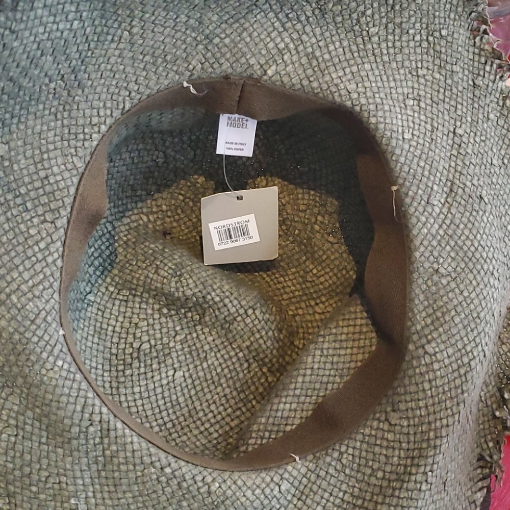 Make+Model floppy beach hat - Picture 4 of 5